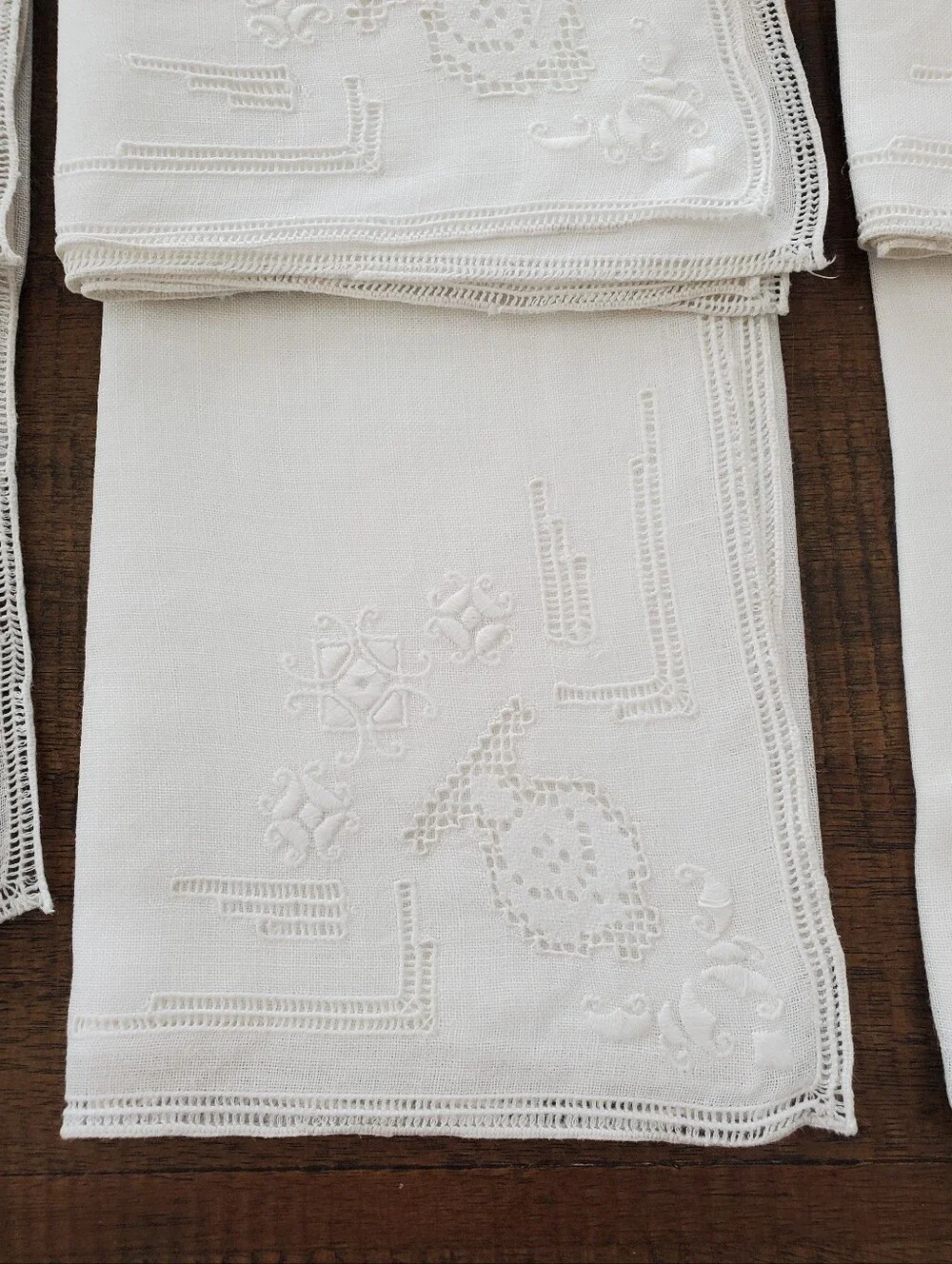 Vtg Madeira Linen Hand Embroidered Intricate Cutwork Tablecloth+12 Napkins White
